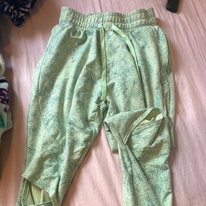 green knee slit gymshark joggers